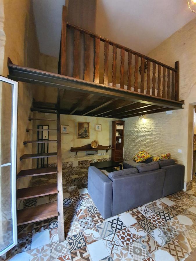 Apartmán Coqueto Dupex En El Casco Antiguo De Triana Sevilla Exteriér fotografie